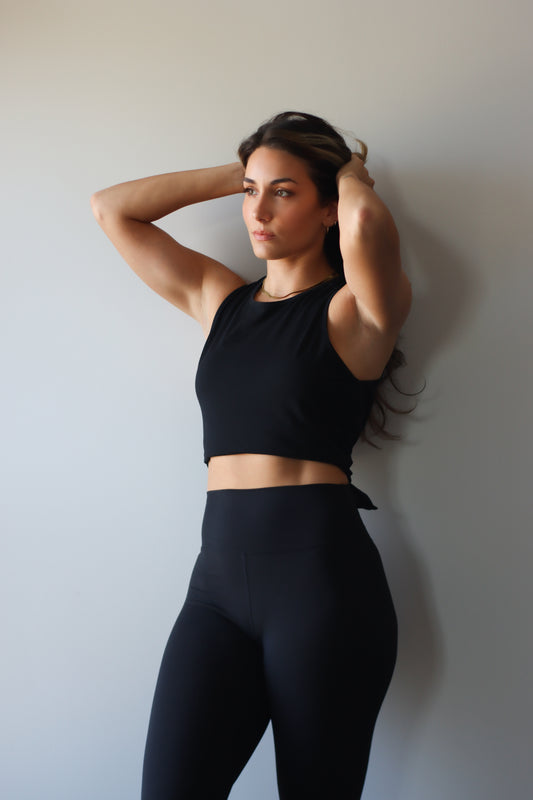 Basics Racerback | Black