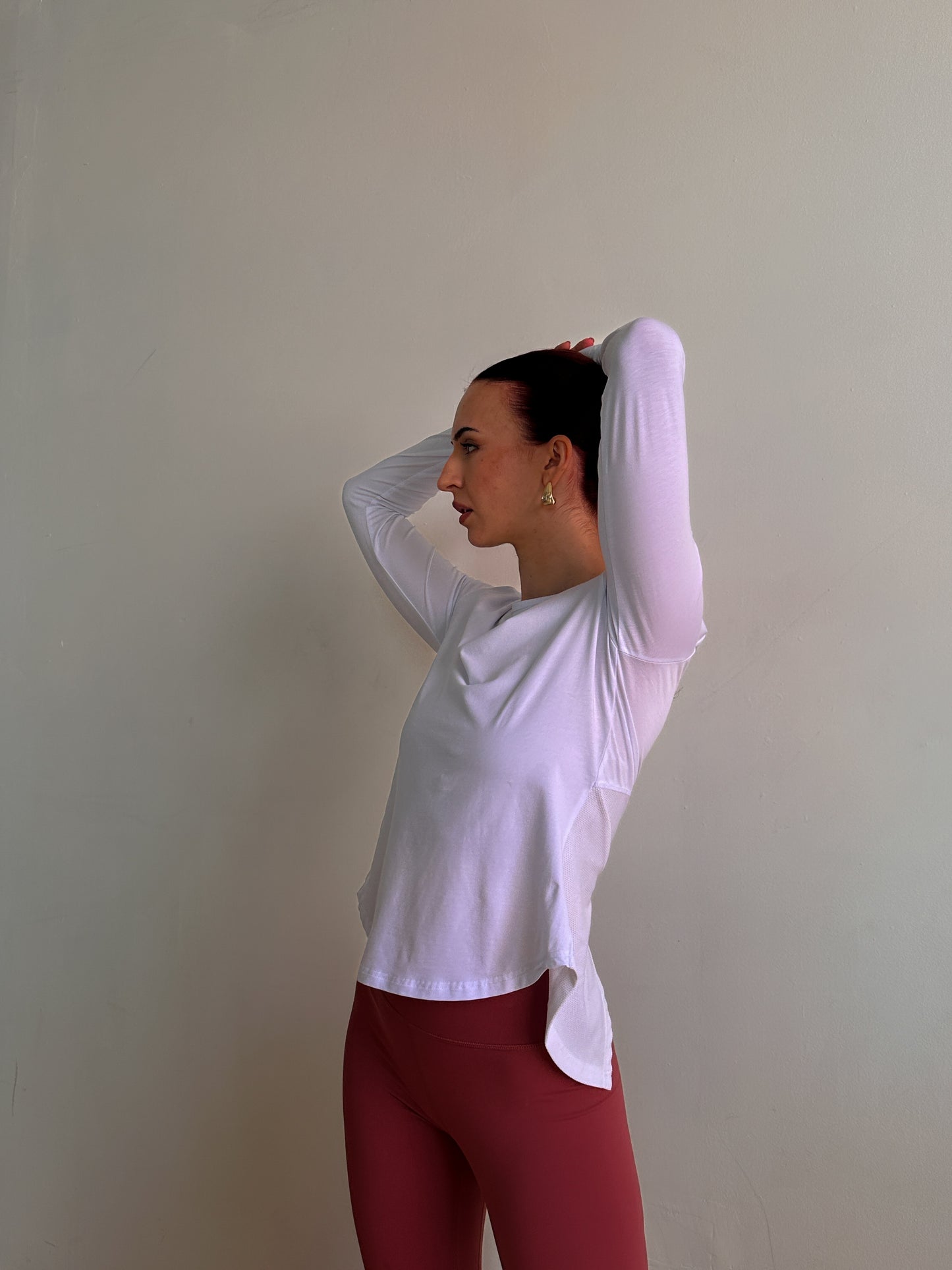Basics Long Sleeve | White